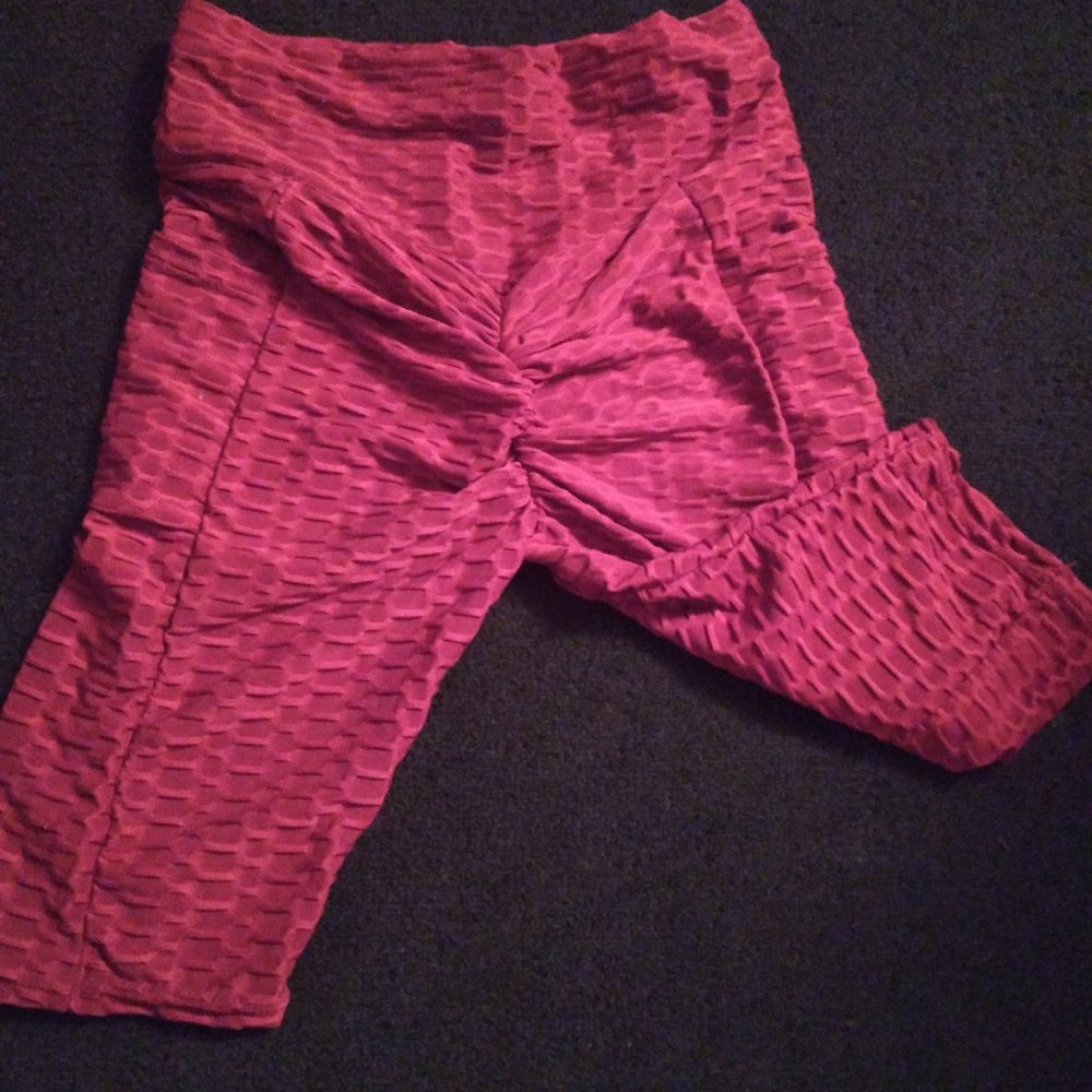 Exercise shorts
